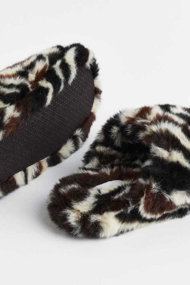 Pantuflas H&M Fluffy Mujer Negros | 120538SRX